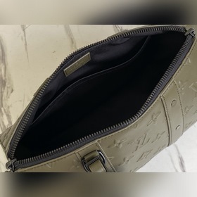 LV Артикул： M57955 Сумка City Keepall военно-зеленом цвете Изгот