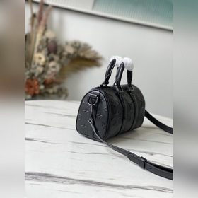LV Модель： M57960 Черная сумка Keepall XS Классическая сумка Kee