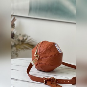LV Артикул： M57974 xNBA SEASON 2 Капсульная коллекция представля