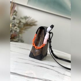 LV Модель： M80327 Компактная мужская сумка Steamer Nano с вышит