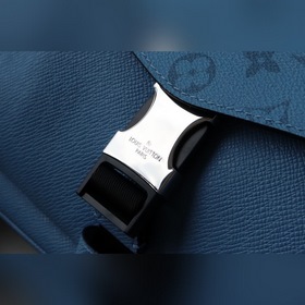 LV Модель： M30745 Новая сумка почтальона Новая серия Taigarama, 
