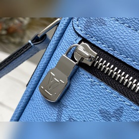 LV Модель： M30745 Новая сумка почтальона Новая серия Taigarama, 