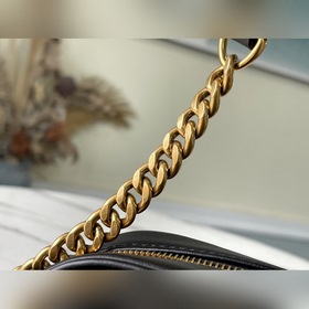 LV Модель： M58677 Сумка для фотоаппарата Изготовлена из гладкой