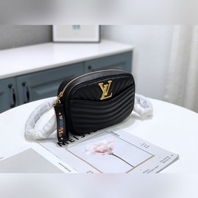 LV 【Фотосумка New Wave】 Артикул： M53682 Черный Одета в кожу тел