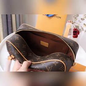 LV &nbsp; Серия подержанных сумок Модель M51183 &nbsp;Сум