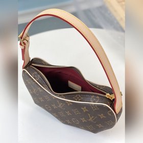 LV Модель M51511 Подержанная сумка-мешочек Один плечевой ремень,