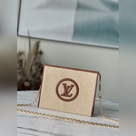 LV Артикул： M81366 Карамельный цвет Сумка для туалетных принадле