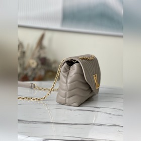 LV Артикул： M58550 NEW WAVE Сумка на цепочке с V-образной стежко