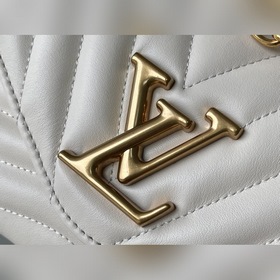 LV Артикул： M20687 Белый Маленькая сумка на цепочке Сочетает в 