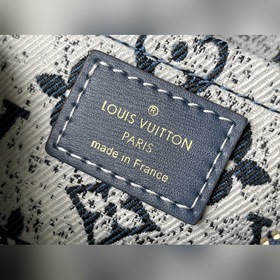 LV Модель： M59611 Джинсовый синий Сумка SQUARE Дизайн вдохновлен