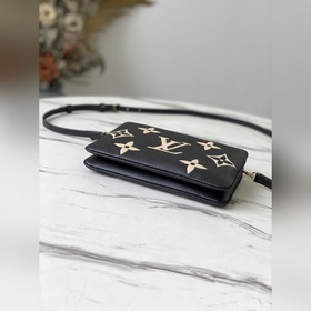LV Артикул： M80084 Сумка-почтет с тиснением и двойной застежкой-