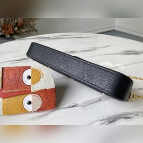 LV Артикул： M80482  Pochette Félicie сумка на цепочке Сумка из 