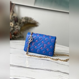 LV Модель： M80743 Pochette Coussin Сумка на цепочке Мягкая текст