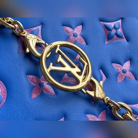 LV Модель： M80743 Pochette Coussin Сумка на цепочке Мягкая текст