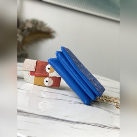 LV Модель： M80743 Pochette Coussin Сумка на цепочке Мягкая текст