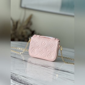 LV Артикул： M81389 Сумка на цепочке Изготовлена из мягкой кожи,