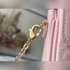 LV Артикул： M81389 Сумка на цепочке Изготовлена из мягкой кожи,