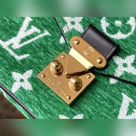 LV Модель： M81494 Сумка-цепочка Олицетворяет дух самых престижны