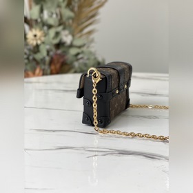 LV Модель： M68566 Старый чемодан ESSENTIAL TRUNK с цепочкой Сумк