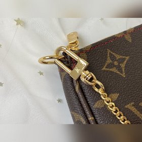 LV M95007 Сумка на цепочке Независимо от того, носите ли вы эту 