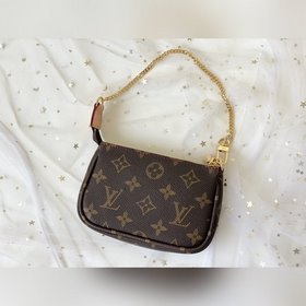 LV M95007 Сумка на цепочке Независимо от того, носите ли вы эту 