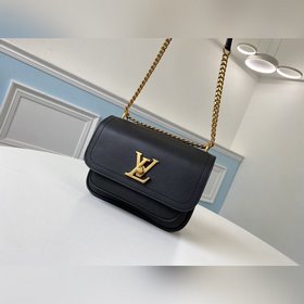 LV Модель： M57073 Черная сумка Lockme Chain Small Изготовлена из