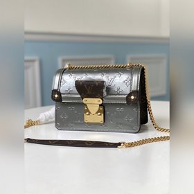 LV Артикул： M90566  Сумка Wynwood на цепочке Изготовлена из кож