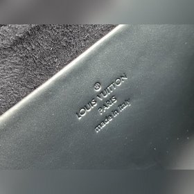 LV Артикул： M90566  Сумка Wynwood на цепочке Изготовлена из кож