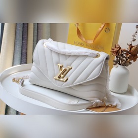 LV Модель： M58549 NEW WAVE Сумка на цепочке с V-образной стежкой