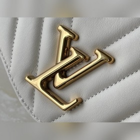 LV Модель： M58549 NEW WAVE Сумка на цепочке с V-образной стежкой