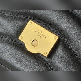 LV Артикул： M58552NEW WAVE Сумка на цепочке с V-образной стежкой