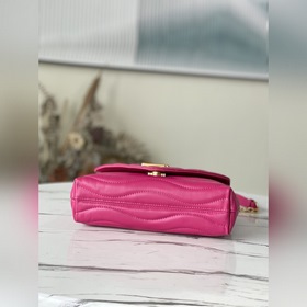 LV Артикул： M58553 NEW WAVE Сумка на цепочке с V-образной стежко