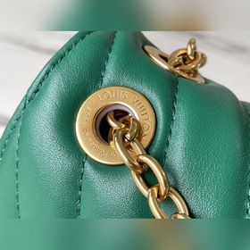 LV Модель： M58664 NEW WAVE Сумка на цепочке с V-образной стежкой