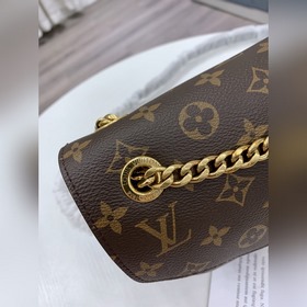 LV Модель： M45592 Сумка NeoMonceau с красной подкладкой Дополняе