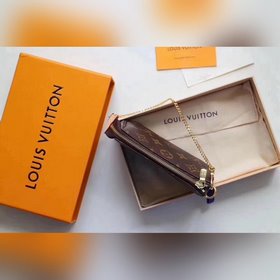 LV MINI POCHETTE ACCESSORIES Маленькая сумка Модель N58009 Эта