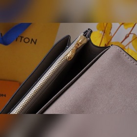 LV Цепочка для сумки Артикул： M67841 Полностью из кожи с тиснен
