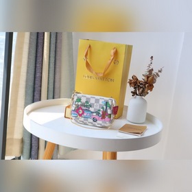 LV Мини-сумочка Accessoires Артикул： M58009 Новейшая рождестве