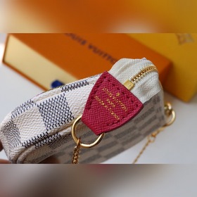 LV Мини-сумочка Accessoires Артикул： M58009 Новейшая рождестве