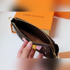 LV Мини-сумочка для аксессуаров Артикул： M58009 Пикачу Независи