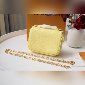 LV 【Сумка на цепочке】 Артикул： m81390 Сумка с тиснением и цепочк