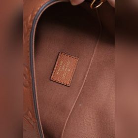 LV Сумка с цепочкой Артикул： m68697  Сумка на цепочке из кожи 