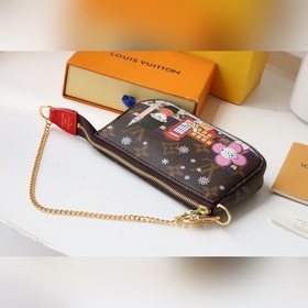 LV Mini Pochette Accessoires Артикул： M58009 Новая рождественск