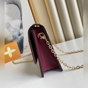 LV Артикул： M67404 FLORE Сумка с цепочкой Номер： LD9618780 Раз