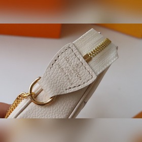LV Модель： M80501 Новая сумка для маджонга Эта миниатюрная сумка 