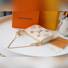 LV Модель： M80501 Новая сумка для маджонга Эта миниатюрная сумка 