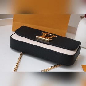 LV Артикул： M80898 Маленькая сумка на цепочке Эта сумка Lockme и