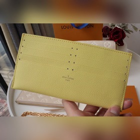 LV Артикул： M81359 Сумка с цепочкой Сумка на цепочке из капсульн