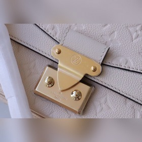 LV Модель： M46200 Первый слой кожи Сумка с цепочкой Louis Vuitt