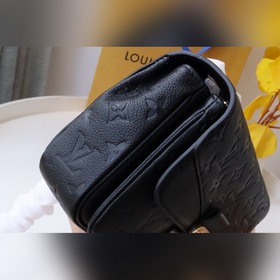 LV Модель： M46200 Сумка Marceau из кожи первого слоя с цепочкой 