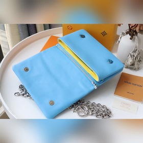 LV 【Pochette Coussin сумка на цепочке】 Артикул： M80743 Синий Мя